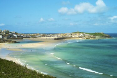 La plage britannique « pittoresque » « meilleure que celle de St Ives » est « géniale en hiver »