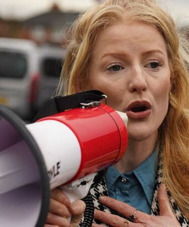 Le Parti Vert prétend détester l’extrême droite – mais il prévoit de lui garder la porte ouverte