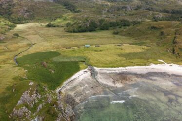 Le village abandonné du Royaume-Uni, sans routes ni magasins, est le paradis des marcheurs