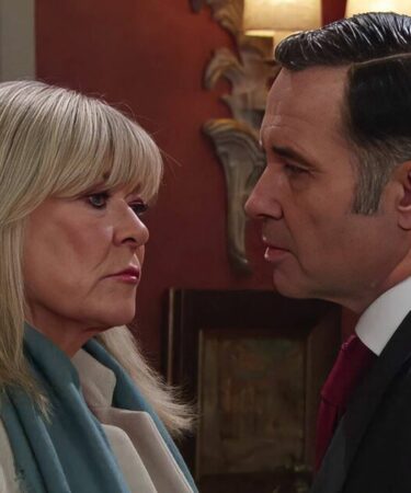 Les fans d'Emmerdale découvrent pourquoi Graham Foster trahit Joe et Kim Tate