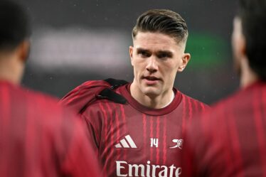 Les joueurs d'Arsenal "ne font pas confiance à Viktor Gyokeres" alors que l'attaquant est invité à prendre des mesures drastiques