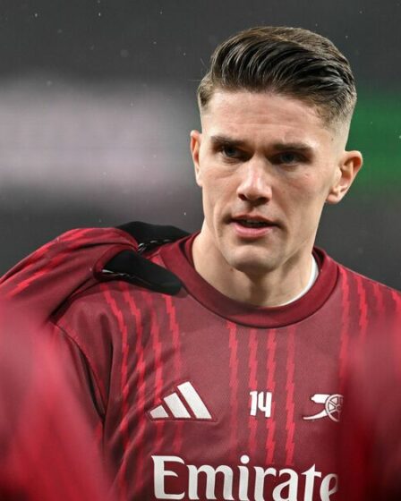 Les joueurs d'Arsenal "ne font pas confiance à Viktor Gyokeres" alors que l'attaquant est invité à prendre des mesures drastiques