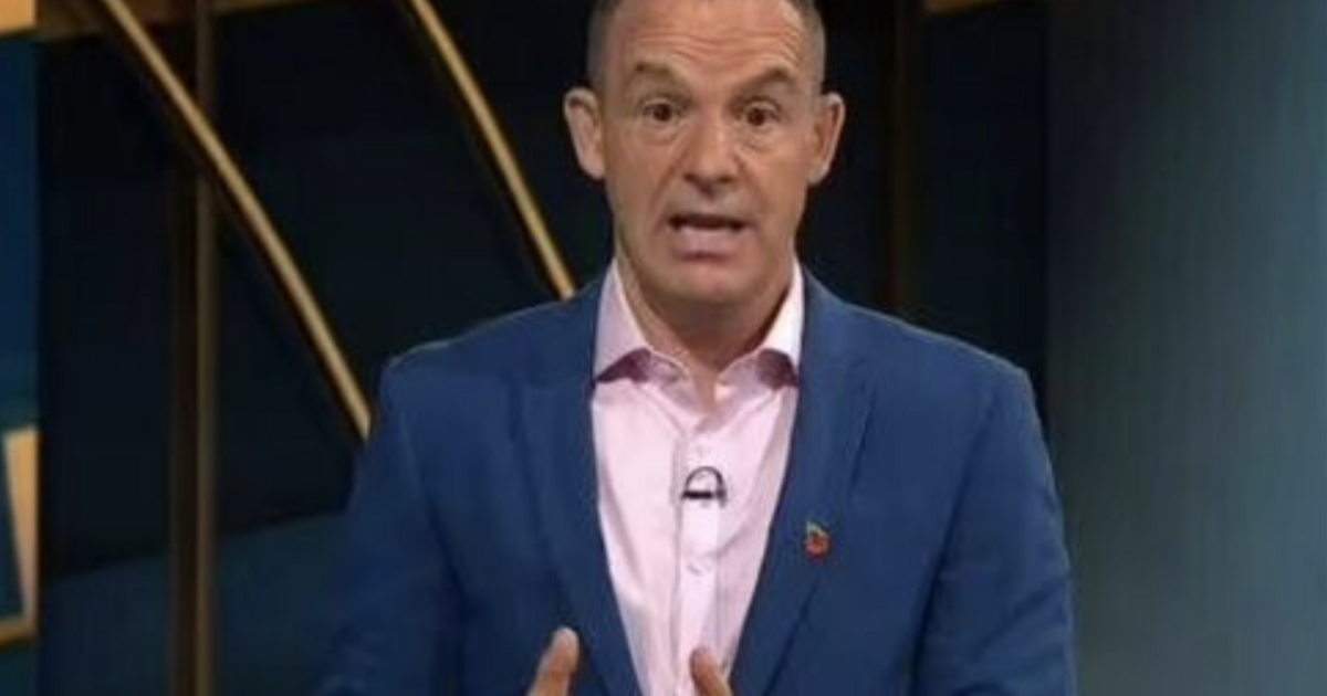 Martin Lewis émet un avertissement en matière d'économies : « mettez-le plutôt dans Nationwide ou Halifax »