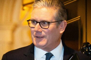 PMQ EN DIRECT : Keir Starmer fera face à des grillades cauchemardesques alors qu'il s'accroche au pouvoir