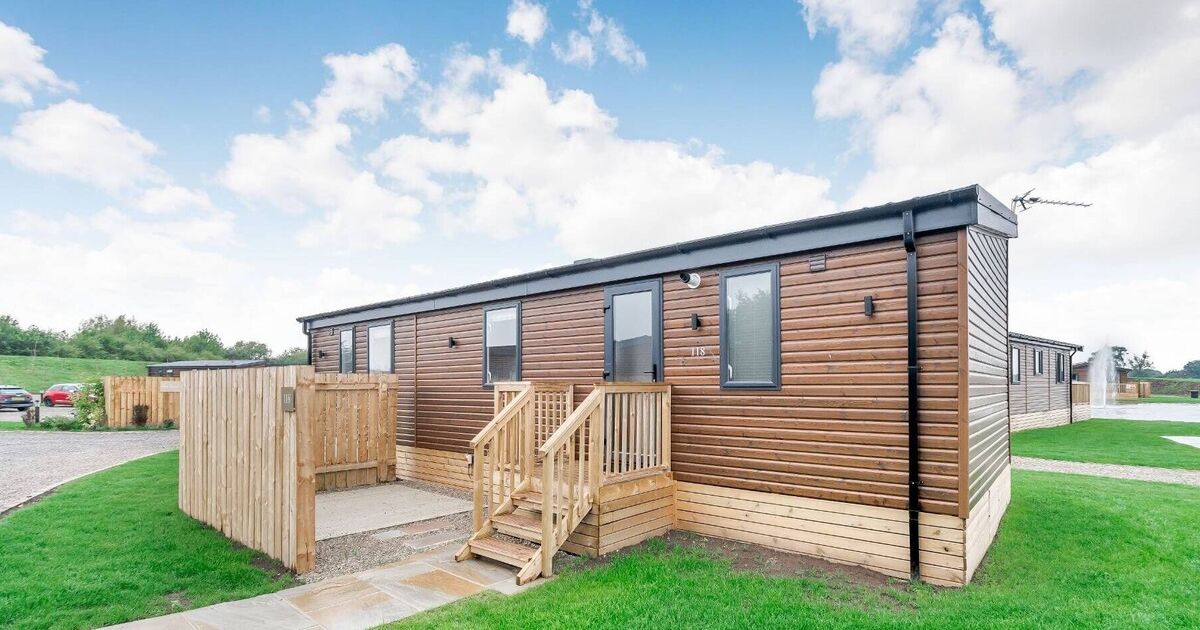 Parc de vacances avec piscine chauffée à 28 £ la nuit pendant les vacances scolaires, idéal pour les familles