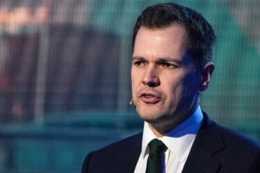 Politique EN DIRECT : Robert Jenrick déclenchera la guerre contre les avantages de la Grande-Bretagne dans un discours explosif