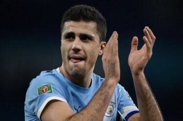 Rodri fait face à une interdiction de la FA alors que la star de Man City est accusée après une explosion