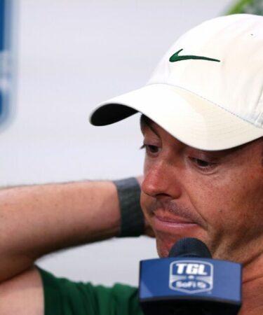 Rory McIlroy rejette un salaire de 1,3 million de livres sterling après avoir montré ses vraies couleurs en gagnant « de l'argent supplémentaire »