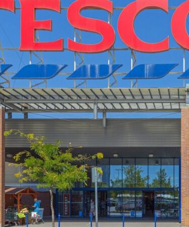 Tesco apporte des changements majeurs dans 350 magasins au Royaume-Uni