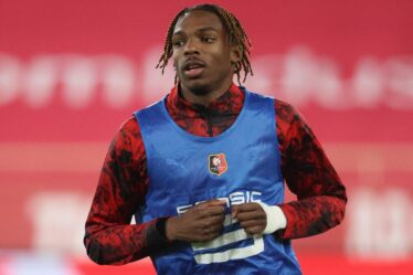 Transférer l’actualité EN DIRECT : les Spurs détournent Arsenal, Man Utd bloque le transfert et l’accord avec Liverpool est annulé