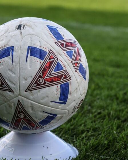 Un club de football accusé d'avoir inondé son terrain avec des arroseurs pour faire annuler le match