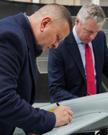 Une nouvelle usine de drones de 200 millions de livres sterling ouvre dans le Suffolk pour renforcer les forces armées ukrainiennes