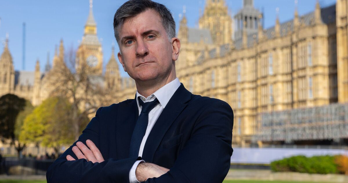 Une semaine d'enfer pour le canard boiteux PM Keir Starmer et c'est sur le point d'empirer encore