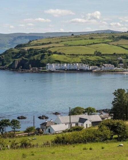 Village « magique » utilisé dans Game of Thrones avec une attraction incroyable