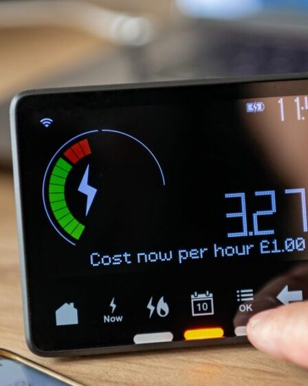 Les factures d'énergie devraient grimper de 160 £ en juillet alors que la guerre entre l'Iran et les États-Unis fait grimper les prix du gaz