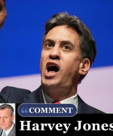 Le parti travailliste a enfin trouvé son chef de guerre – il se bat naturellement pour l’autre camp