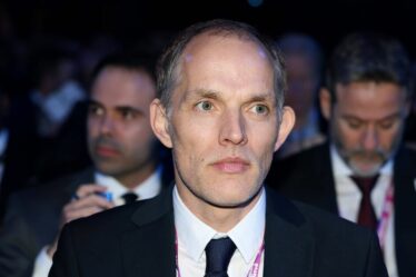 Les matchs de la Coupe du monde en Angleterre et en Écosse sont menacés alors qu'une facture impayée de 6 millions de livres sterling provoque le chaos