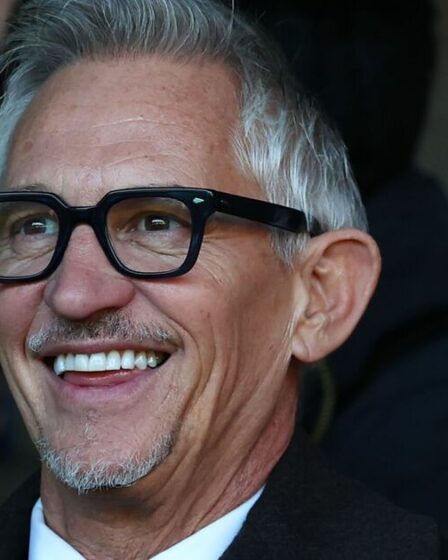 Gary Lineker confirme qu'il est toujours le même vieil expert suffisant dans un empannage méchant de la BBC