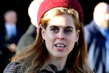 Une photo choquante « montre la princesse Béatrice avec un espion chinois présumé »