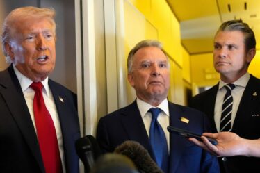 Le verdict bizarre en 9 mots de Donald Trump sur la question de savoir si la Russie aide l'Iran à riposter