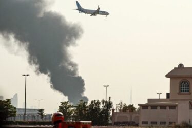 Derniers conseils aux voyageurs à Dubaï, à Chypre, au Qatar et en Grèce alors qu'un avertissement de « refuge sur place » a été émis