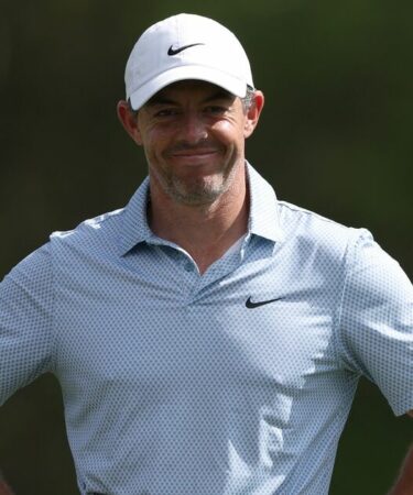 À l'intérieur du superbe jet privé de 38 millions de livres sterling de Rory McIlroy alors que la star évalue son vol vers le Masters