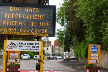 Liste complète des principaux conseils qui en ont profité alors que les conducteurs se sont vu infliger 130 millions de livres sterling d'amendes dans les voies de bus