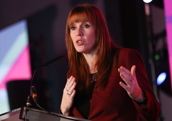 Angela Rayner s'est imposée comme favorite pour remplacer Keir Starmer