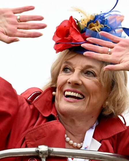 BBC Newsnight interrompu pour la mise à jour d'Esther Rantzen après que les médicaments ont cessé de fonctionner