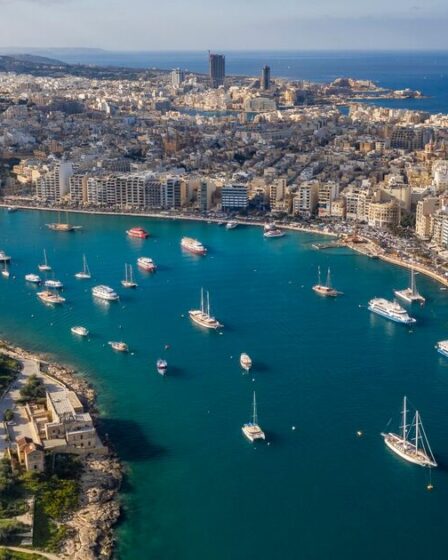 « Belle » île anglophone avec une chaleur de 20 °C en avril et à seulement trois heures du Royaume-Uni