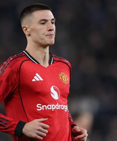 Benjamin Sesko a envoyé des excuses après les critiques de Man Utd et son affirmation « pas assez bonne »