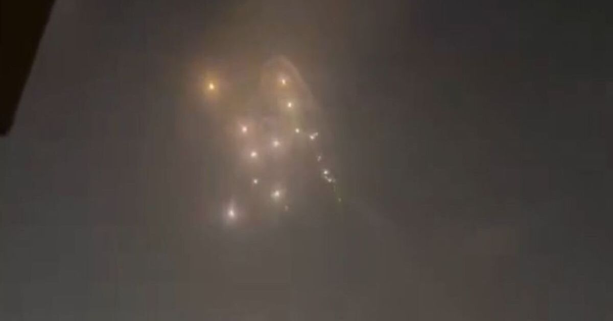 Dubaï news EN DIRECT : De nouvelles explosions secouent la ville des Émirats arabes unis alors que la menace est « interceptée » au milieu de la guerre en Iran