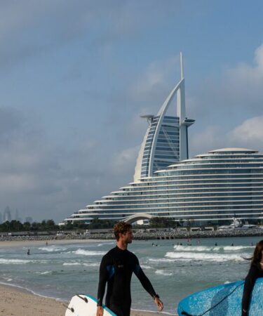 Explosion d'Abou Dhabi EN DIRECT : les Britanniques ont envoyé un avertissement effrayant pour "chercher un abri immédiat"