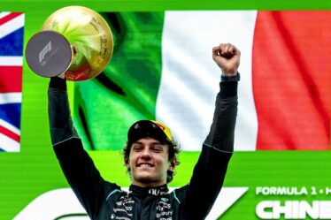 F1 LIVE: Lewis Hamilton remporte l'Oscar F1 alors qu'une énorme erreur de Kimi Antonelli sur le podium devient virale