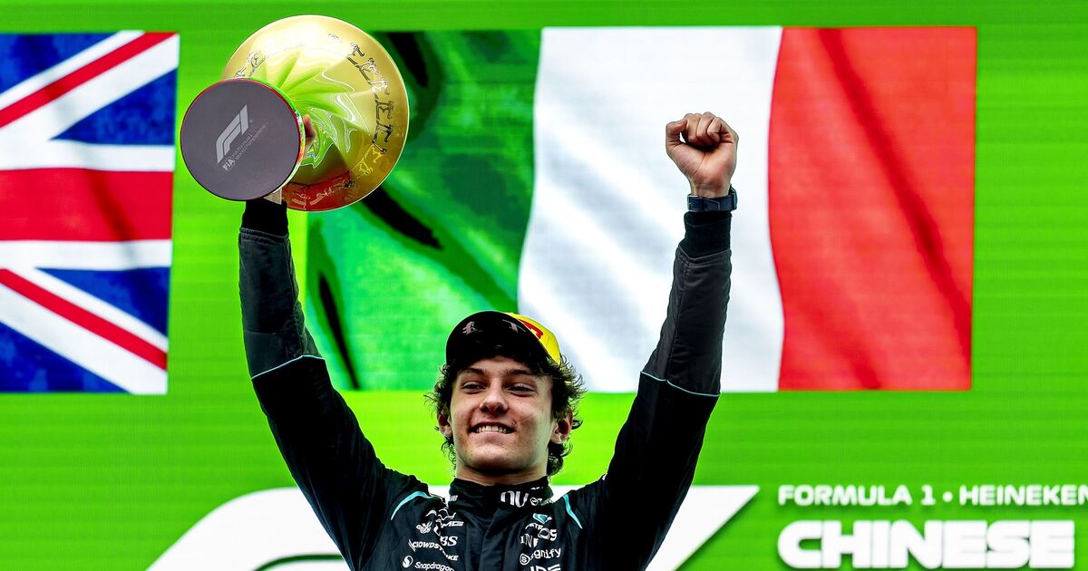 F1 LIVE: Lewis Hamilton remporte l'Oscar F1 alors qu'une énorme erreur de Kimi Antonelli sur le podium devient virale