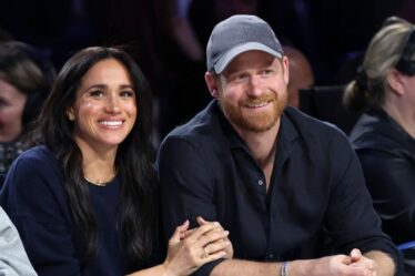 Famille royale EN DIRECT : les fans rendent un verdict brutal sur le voyage de Harry et Meghan en Australie