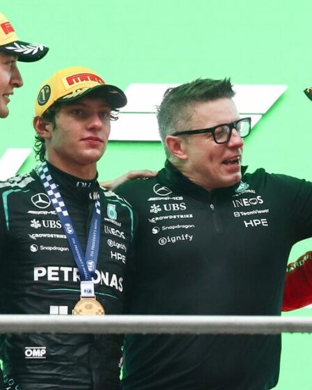 George Russell montre une touche de classe ultime avec un moment inédit de Lewis Hamilton en Chine