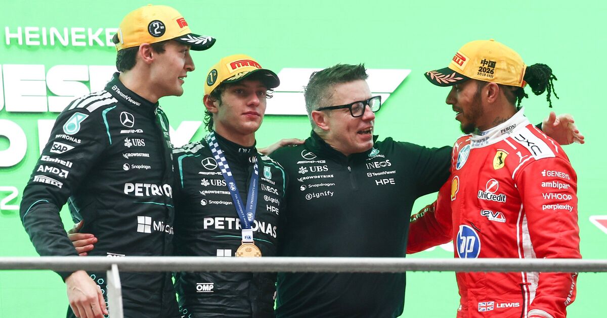George Russell montre une touche de classe ultime avec un moment inédit de Lewis Hamilton en Chine