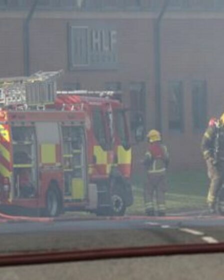 Incendie de Gateshead EN DIRECT : les résidents ont dit de « fermer les portes et les fenêtres » alors que l'incendie éclate à Blaydon