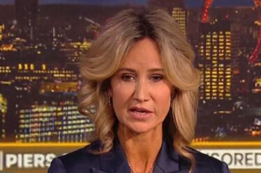 "Je suis sorti avec Andrew et je sais ce qui se passait réellement sur la photo d'Epstein"