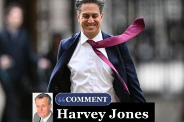 La folie énergétique d'Ed Miliband déchirée en lambeaux - je n'arrive pas à croire un mot de ce que dit ce muppet