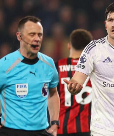 Man Utd soutient la plainte du VAR, les arbitres de la Premier League « ne faisant qu'empirer »