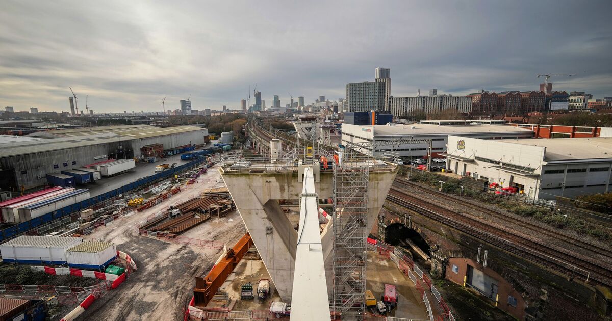 Plan de « réduction de vitesse » du HS2 alors que le gouvernement tente d'économiser des milliards