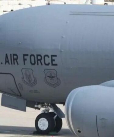 Quatre soldats américains tués dans un accident d'avion en Irak alors que le Moyen-Orient est au bord d'une guerre totale