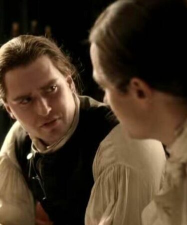 Qui est Benjamin Gray dans Outlander alors que William Ransom a porté un autre coup dur dans la saison 8