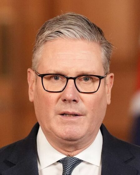 TalkTV fait une pause pour une énorme annonce sur la réforme alors que Keir Starmer subit un coup humiliant