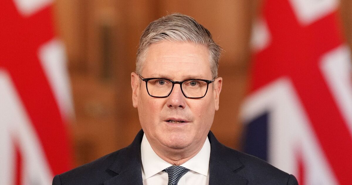 TalkTV fait une pause pour une énorme annonce sur la réforme alors que Keir Starmer subit un coup humiliant