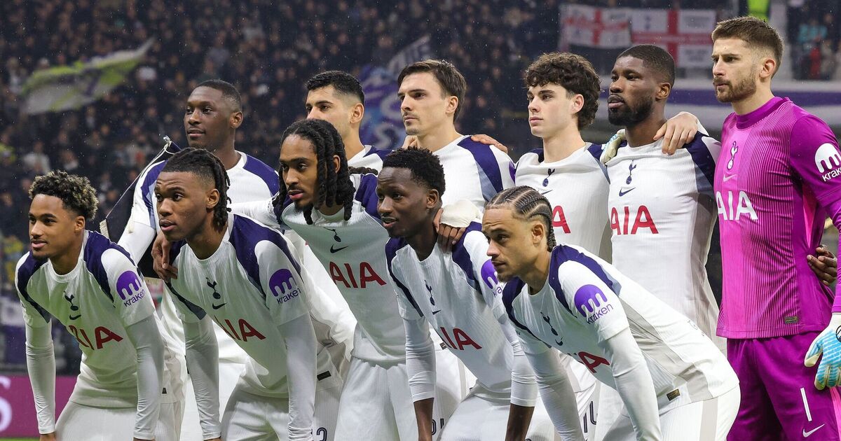 Tottenham frappé d'interdiction de supporter de la Ligue des champions et inculpé par l'UEFA pour "saluts nazis"