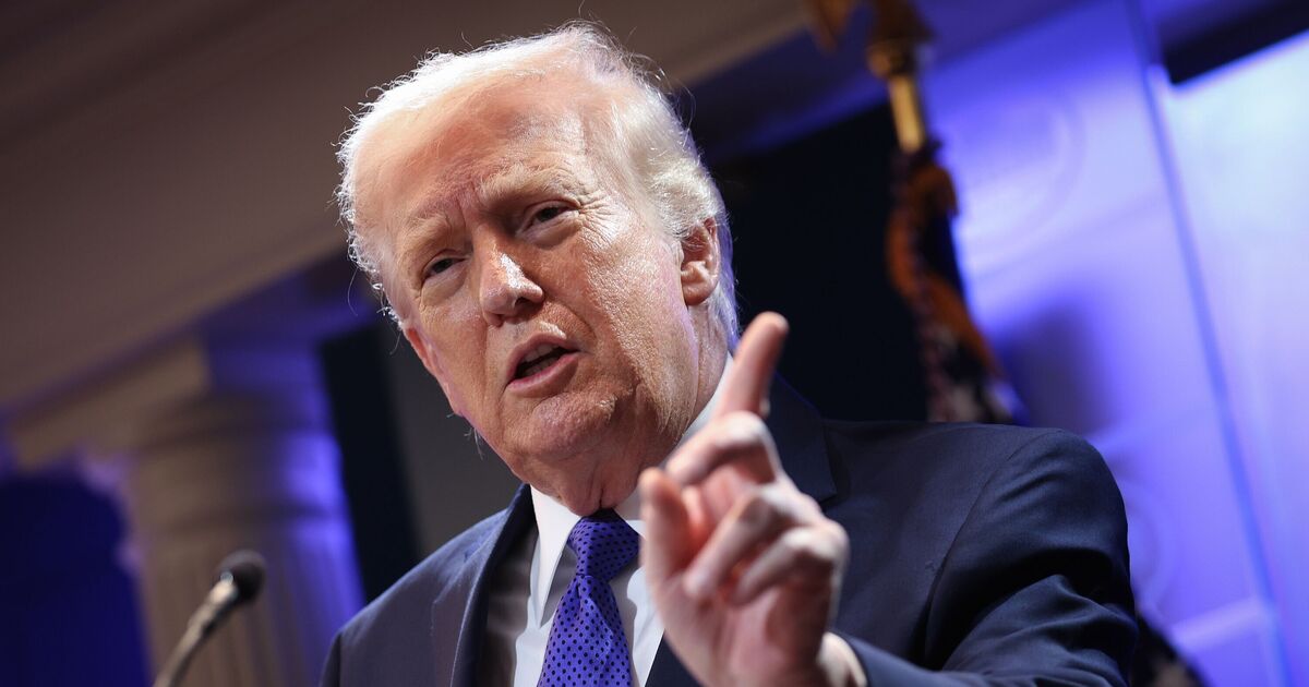 Trump EN DIRECT : les États-Unis « préparent une invasion terrestre » alors que des milliers de Marines arrivent au Moyen-Orient