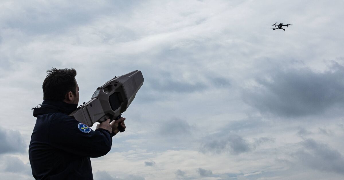 Des armes de haute technologie vont changer l’avenir de la guerre – des rayons mortels aux capes d’invisibilité